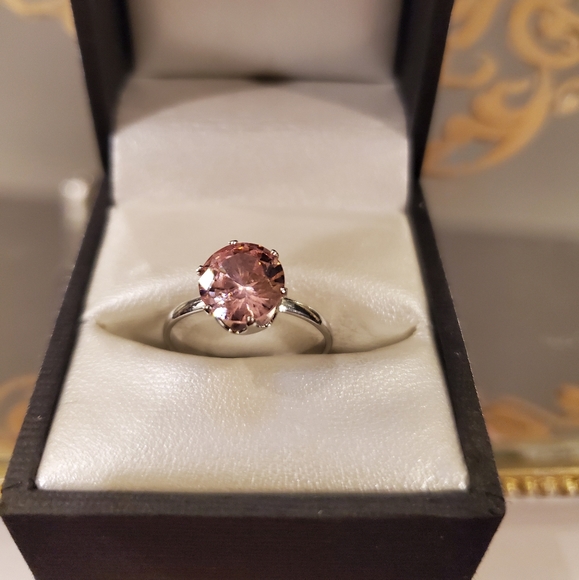 Jewelry - 1.2 Carat AAA pink tourmaline crystal ring